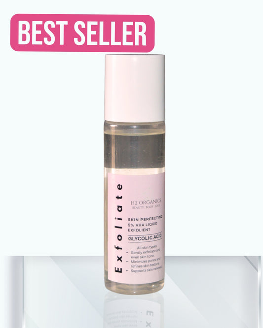 AHA EXFOLIATING TONER